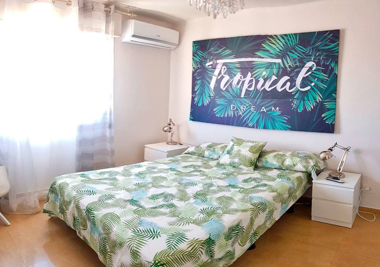 Апартаменты Malaga Centro Экстерьер фото